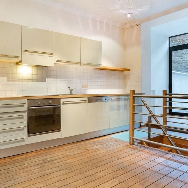 Appartement te huur in Elsene voor € 1.250 met 1 slaapkamer - Foto 1