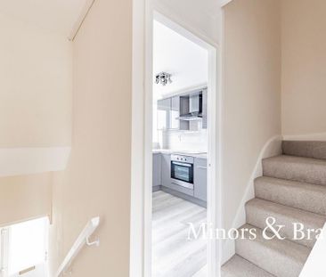 2 bedroom maisonette to rent - Photo 3