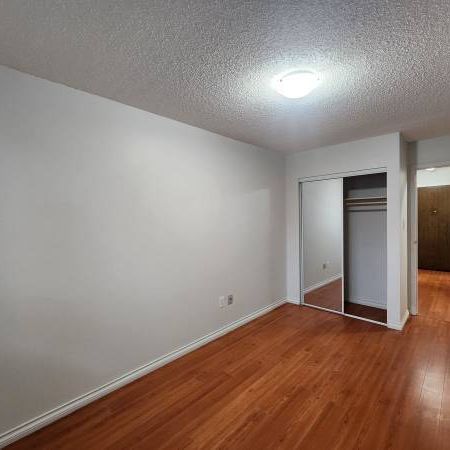 *MOVE IN BONUS* 2 bedroom 1 bathroom available now! Maple ridge - Photo 1