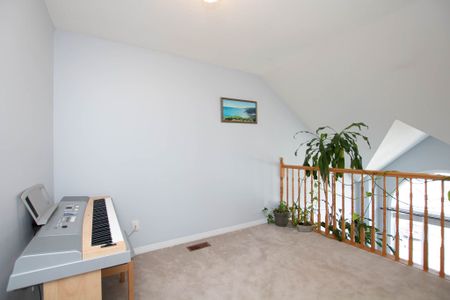 For Lease - 16 Briston Private, Hunt Club - South Keys and Area, Ontario - Photo 4