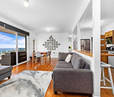 4-Bedroom Home with Stunning 180-Degree Views in Kiama - Photo 1