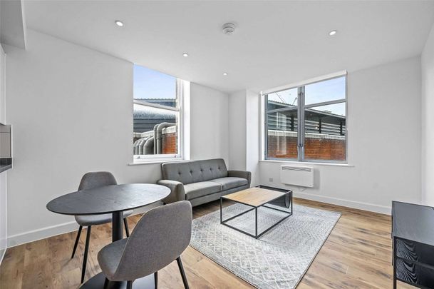 West Smithfield, London, EC1A 9HZ - Photo 1