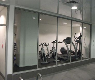 Furnished Two Bedroom Apartment in the CBD - Photo 4