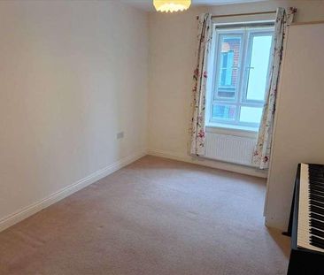 Sinclair Drive, Town Centre, Basingstoke, Hampshire, RG21 - Photo 5