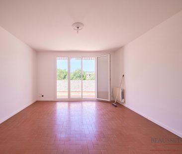 Location Appartement 3 pièces 61m² LE BEAUSSET 83330 - Photo 1