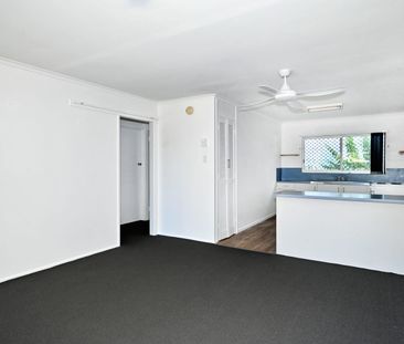 2-Bedroom unit in Prime Maroochydore Location - Don't Miss Out! - Photo 6