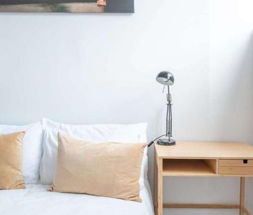 High Road, North Finchley, N12 - Photo 4