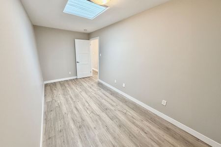 For Lease - 1277 Commissioners Road Unit# 203, London South, Ontario - Photo 2