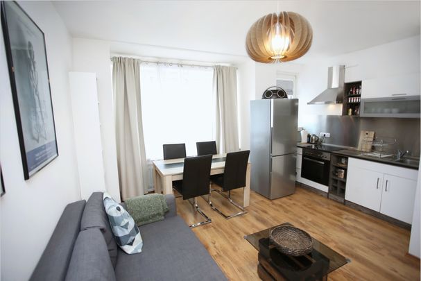 2 Zimmer in Düsseldorf - Photo 1