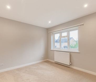 Poolside Close, Banbury - Photo 3