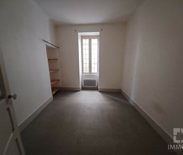 Location Appartement 3 pièces 59m² CAHORS 46000 - Photo 4