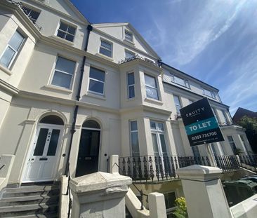 1 bedroom flat to rent - Photo 6