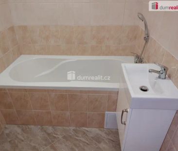 Pronájem zrekonstruovaného bytu 3+1/L, ul. U Tvrze, Děčín - Photo 1