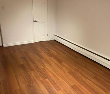 8711A Rue Barbeau, H1R 2N3, H1R 2N3, Montréal - Photo 5