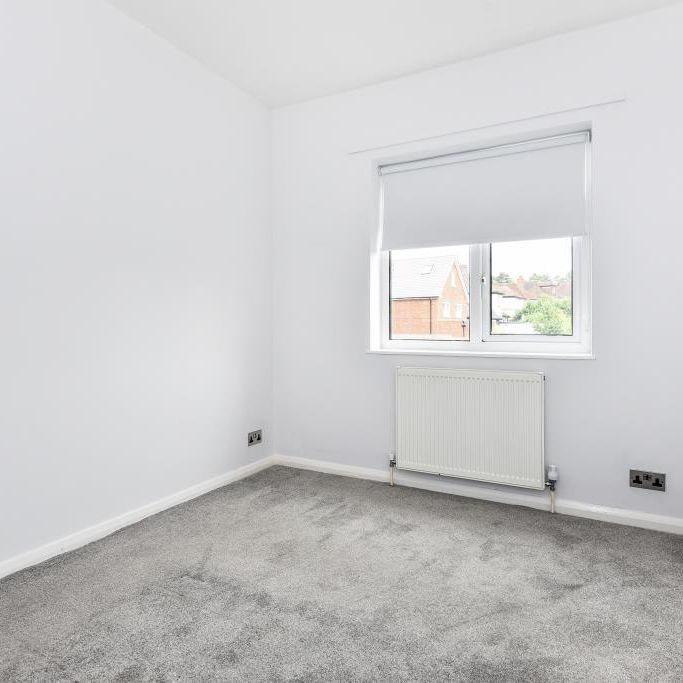 3 bedroom apartment to rent - Photo 1