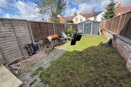 Newington Road - Photo 2