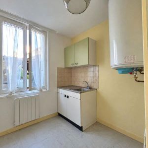 LE HAVRE / SECTEUR MASSILLON - STUDIO NON MEUBLE 27 m² - Photo 2