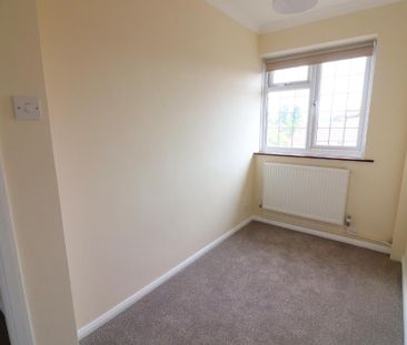 2 Bedroom Terraced To Rent - Photo 4