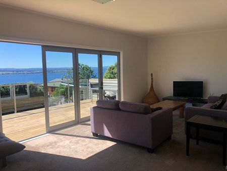 Fully Furnished Lakeview Home in Acacia Bay - Photo 2