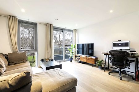A stunning modern, apartment in a beautiful square. - Photo 4