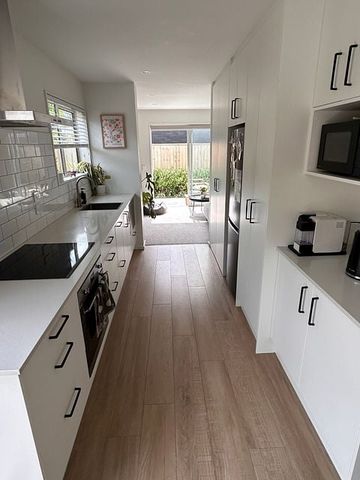 Sunny & Private Furnished 2BR Townhouse - Spreydon - Photo 5