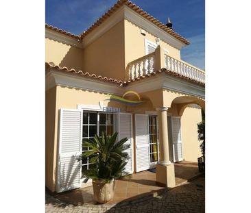 Moradia T4 em Faro - Photo 1