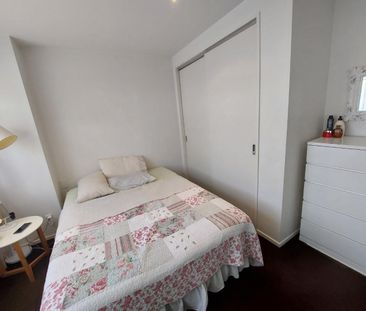 Furnished One Bedroom One Bathroom Parnell - Photo 4