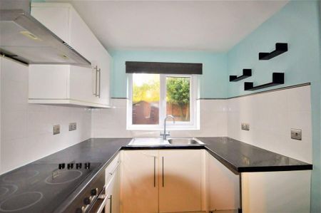 1 bedroom flat to rent - Photo 3