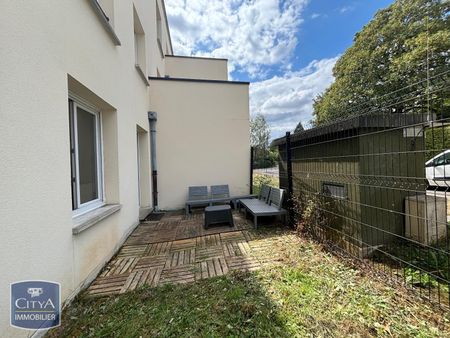 Location Appartement 2 pièces 52m² MAUBEUGE 59600 - Photo 3