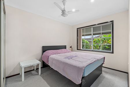 4 Franklin Place, Colyton NSW 2760 - Photo 2