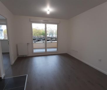 location Appartement T2 DE 36.36m² À ASNIERES SUR SEINE - Photo 1