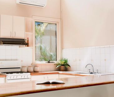 2 Bed, 1 Bath - Photo 6