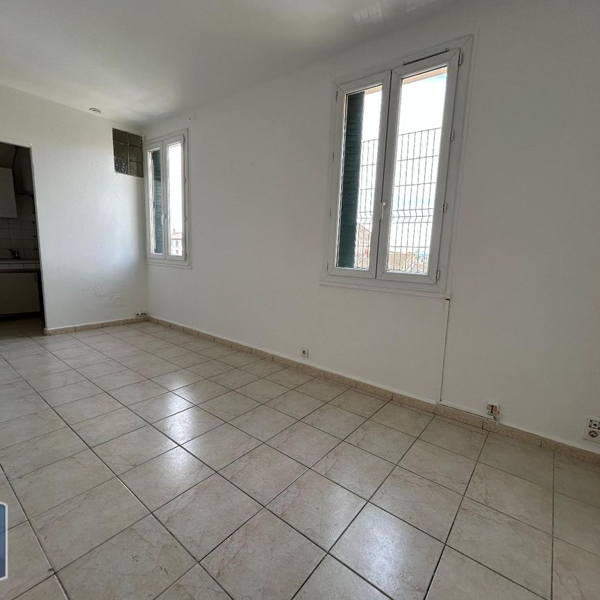 Location Appartement 3 pièces 40m² CARPENTRAS 84200 - Photo 1