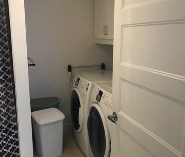 Superbe grand 3 1/2 style condo Ste-Foy Air Clim, Libre - Photo 2
