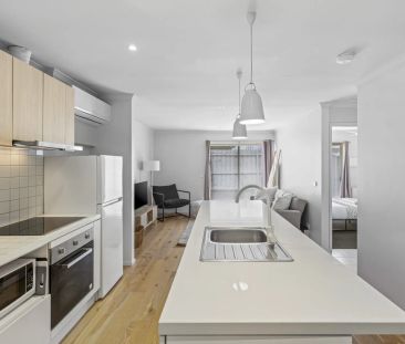 Lovely Living in Lovely Banks - Photo 5