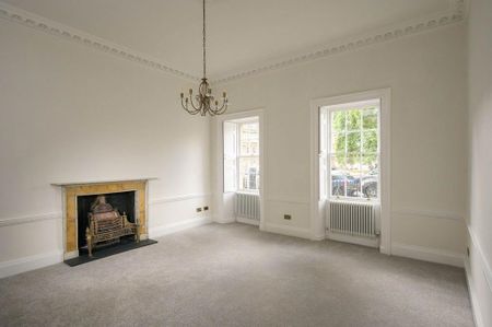 3 bedroom apartment to rent - Photo 3