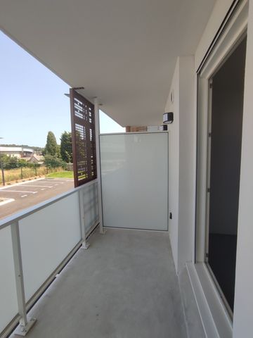 Location Appartement 1 pièce 18m² NIMES 30000 - Photo 4
