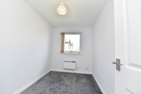 19 Green Road, AB54 8BE, Huntly - Photo 2