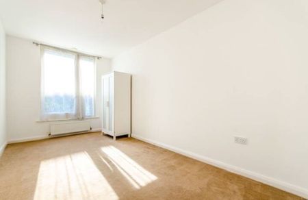 2 Bed Flat, Church Street, E15 - Photo 5