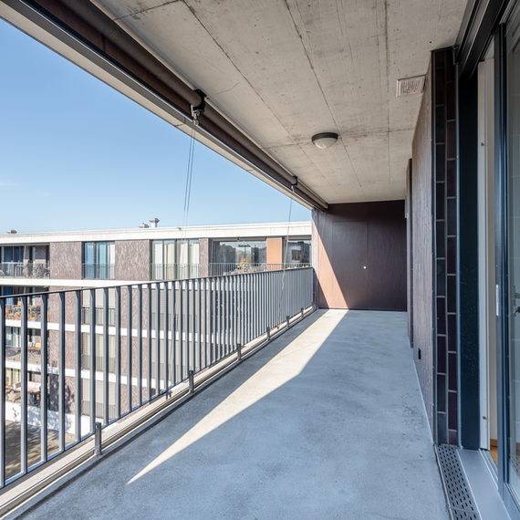 Gemütliche 4.5-Zimmer-Wohnung mit Balkon in Bern Brünnen - Photo 1