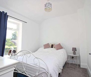Lancaster Terrace, Chester Le Street, DH3 - Photo 2