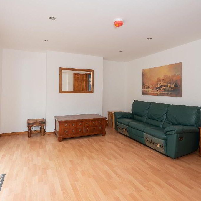 2 Cedar Grove, Old Holywood Road, Holywood, BT18 9QG - Photo 1