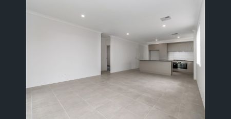 Brand New Family Home in the Heart of Baldivis - Photo 2