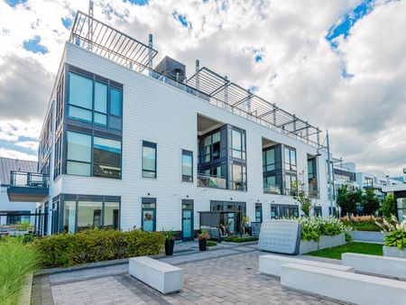 For Lease - 303 Broward Way Unit# 93, Innisfil, Ontario - Photo 4