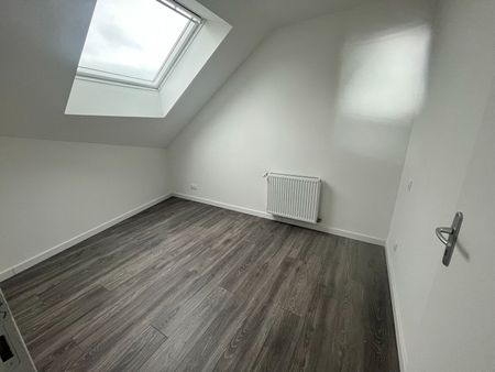 Location Maison 5 pièces 87m² PETIT MARS 44390 - Photo 2