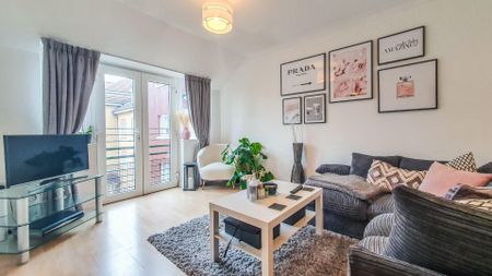 Pimlico Court, Pegs Lane, Hertford - Photo 2