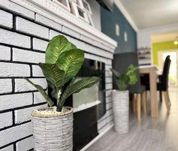 Houghton Road, Dunstable, LU5 - Photo 1