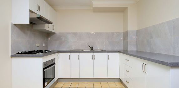 14/17-21 Stanley Street - Photo 2