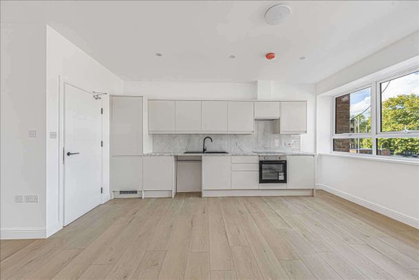 Adams & Moore House, Dartford - Photo 1