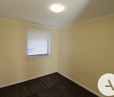 15 Hayden Close, Florey ACT 2615 - House For Rent | Domain - Photo 1